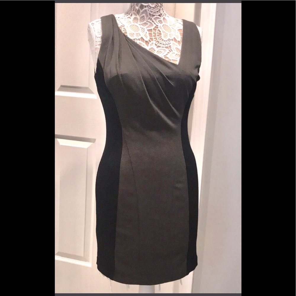 Marc New York sheath asymmetrical neckline dress